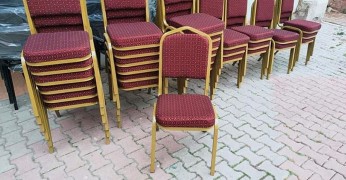 Lüks Hilton Demir Sandalye Kırmızı